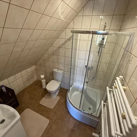 Z Tarasem I Widokiem Na *